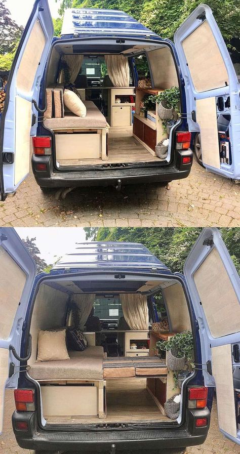 Minivan Interior Ideas, Van Conversion Blueprint, Camper Van Accessories, Tiny Camper Interior, Omgebouwde Bus, Vw Kampeerwagens, Van Conversion Kits, Bil Camping, Astuces Camping-car