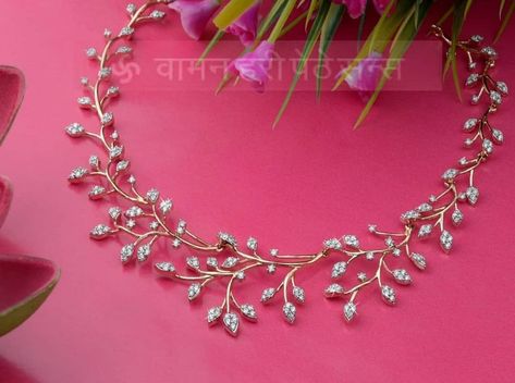 Light Weight Diamond Necklace, Pinterest Jewellery, Diamond Necklace Simple, Gold Necklace Wedding, Flower Costume, Diamond Jewelry Set, Diamond Choker Necklace, Trendy Jewerly, Diamond Necklace Designs