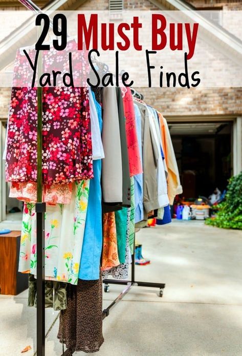 Must Buy Yard Sale Finds You Can't Pass Up - Headed yard sale shopping? This is one yard sale shopping tip you won't want to miss! These 29 must buy yard sale finds are sure to either save you money or make you money! #summer #frugal #yardsale #makemoney #savemoney #shopping Fabulously Frugal, Garage Sale Tips, Yard Sale Finds, Garage Sale Finds, Yard Sales, Sales Tips, Treasure Hunting, Trading Post, Frugal Tips