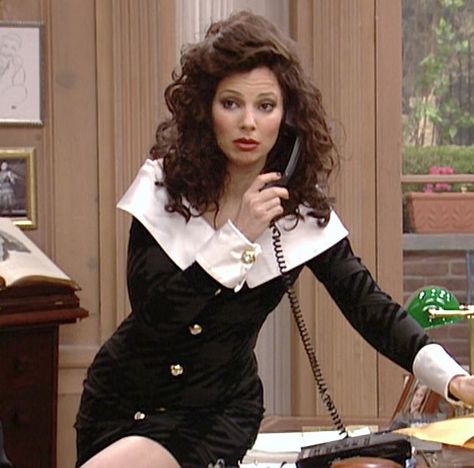 The Nanny Tattoo, Macys Aesthetic, Fran Drescher Outfits 90s, The Nanny Aesthetic, Fran Fine Aesthetic, Fran Nanny, Franny Fine, The Nanny Outfits, The Nany