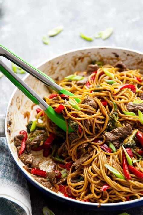 Chinese Beef Stir Fry, Beef Top Round Steak, Teriyaki Noodles, Teriyaki Stir Fry, Fry Noodles, Beef Stir Fry Recipes, Boiled Chicken Breast, Teriyaki Beef, Cheesy Chicken Broccoli