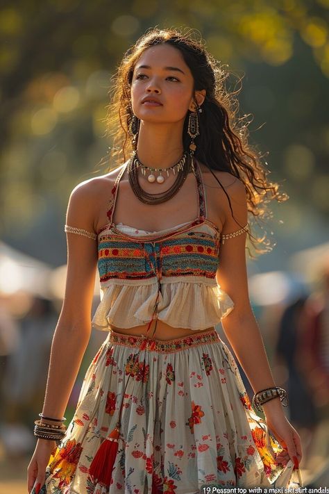 Romantic Bohemian Aesthetic, Bohemian Outfits Women, Bohemian Aesthetic Outfit, Free Spirit Outfit, Hippie Boho Outfits, Sunset Outfits, Outfits To Impress, Hm Outfits, Strappy Blouse