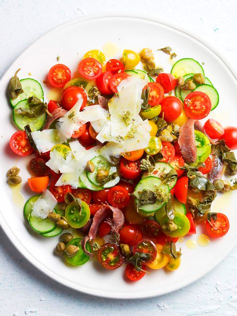 Santorini salad (salata tis santorinis) Santorini Salad, Shishkabobs Recipe, Pistachio Pesto, Shish Kabobs, Sbs Food, Kabob Recipes, Air Fryer Recipes Healthy, Tomato Salad, Avocado Salad