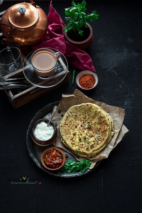 Aloo Paratha Recipe (Punjabi Aloo Paratha) | Binjal's VEG Kitchen