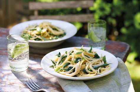 Bean and Lemon Spaghetti Recipe | Pasta Recipes | Tesco Real Food Vegetable Pasta Recipes, Dairy Free Sauces, Aubergine Recipe, Lemon Spaghetti, Simple Spaghetti, Quick Vegetarian Meals, Tesco Real Food, Vegan Pasta Recipes, Spaghetti Recipe