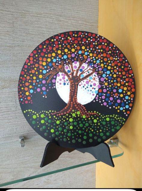 Whimsical Rock Painting, Doting Art Pattern, Stone Painting Mandala Rock Art, Doting Art Mandala, Mandala Dots Pattern Design, Dot Painting Ideas Patterns, Simple Dot Painting, Dot Art Painting Canvases, Rock Painting Designs Simple