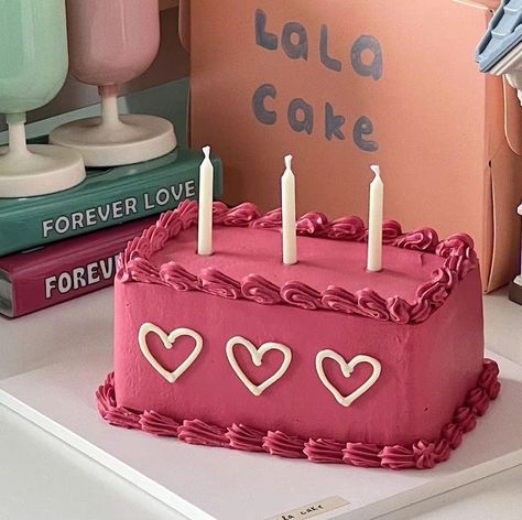 Rectangular Cake Ideas, Rectangular Cake, Rectangle Cake, Dessert Packaging, Cute Cake, Mini Cakes Birthday, Creative Birthday Cakes, Tanah Liat, Fake Cake