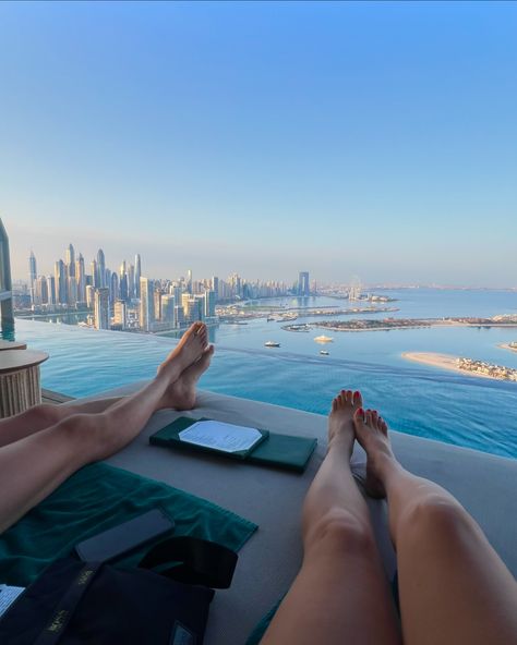 Booking a visit to the Aura Sky Pool in Dubai is a thrilling experience, but it can also be quite popular. Here are some tips and advice to help you secure your spot and make the most of your visit☀️ 1. Book Early: The Aura Sky Pool is a high-demand attraction. To ensure you get the date and time you want, it’s best to book well in advance. 2. Check Availability Online: Visit the official Aura Sky Pool website to check for available dates and times. This will give you a good idea of the bes... Aura Sky Pool Dubai, Dubai Photography Ideas, Dubai Photography, Dreamscape Architecture, Sky Pool, Dubai Women, Dubai Lifestyle, Dubai Luxury, Date And Time