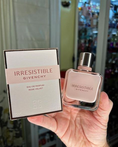 Fragrance by Spencer 👑 on Instagram: "Givenchy- Irresistible Rose Velvet ✨ Back on my 2023 releases - in between sampling scents I am still rolling out my 2023 releases I have purchased. I got this a few weeks ago. Filmed my YouTube about it and now I can really give a confident review. I had high hopes for this. Rose 🌹is one of my top florals. I also adore @givenchy @givenchybeauty however this is not a straightforward rose fragrance. This has too much Black Currant and musk to give it the Givenchy Aesthetic, Givenchy Irresistible, Givenchy Perfume, My 2023, Pink Perfume, Perfume Collection Fragrance, Rose Velvet, Rose Fragrance, Perfume Scents