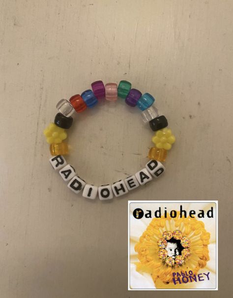 Music Kandi Bracelets, Radiohead Bracelet, Funny Things To Put On Bracelets, Punk Jewelry Diy, Pablo Honey, Pulseras Kandi, Music Bracelet, Kandi Inspo, Bracelet For Him