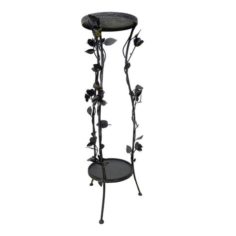 Lovely vintage plant stand with metal roses and vines and two shelves. Vintage Decor Items, Small Gothic Living Room Ideas, Black And Silver Home Decor, Small Bathroom Inspiration Decor, Wall Ideas Behind Bed, Vintage Goth Home Decor, Whimsigoth House Decor, Dark House Decor, Dark Vintage Home Decor