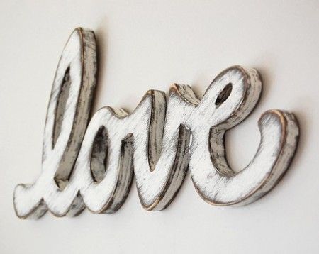 14 Lovely Valentine's Day Decorating Ideas - Coldwell Banker Blue Matter Vintage Wedding Signs, Wooden Wall Signs, Deco Champetre, The Word Love, Cottage Signs, Shabby Chic Living, Shabby Chic Living Room, Word Love, White Shabby Chic