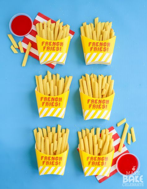 French Fry Cookies – April Fool’s Day! Dough Photography, Apricot Mayor, Special Cupcakes, Burger Party, Food Art Photography, Sugar Cookie Icing, April Fool, Burger Restaurant, Yummy Dessert