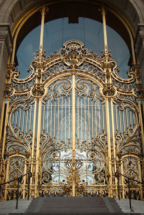 All sizes | Petit Palais Gates | Flickr - Photo Sharing! درج السلم, House Main Gates Design, Porte Cochere, Iron Gate Design, Gorgeous Doors, Main Gate Design, Lan Can, House Gate Design, Front Gates