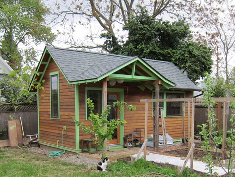 IMG_0465 Detached Bedroom, Mother In Law Cottage, Granny Pods, Granny Pod, Backyard Cottage, Simply Home, Accessory Dwelling Unit, Cottage Interiors, Tiny House Interior