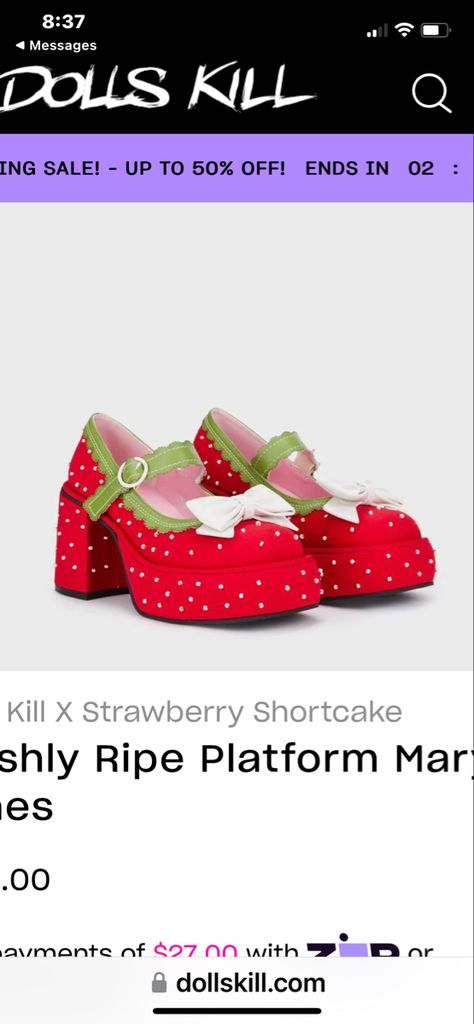 Strawberry Shortcake Shoes, Strawberry Board, Strawberry Shoes, Strawberry Girl, Chloe Clothing, Dream Fashion, Kawaii Clothes, Pretty Shoes, Suit And Tie