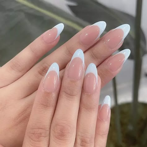 55+ Oval Nails That Are Hot Right Now | Designs For Oval Nails