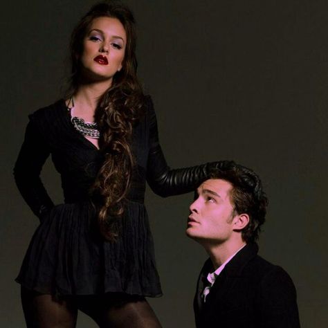 thoughts on chuck and blair? 00’s Aesthetic, Gossip Girl Quotes, Gossip Girl Blair, Jenny Humphrey, Chuck Blair, Chuck And Blair, Ed Westwick, 00s Fashion, Nyc Girl