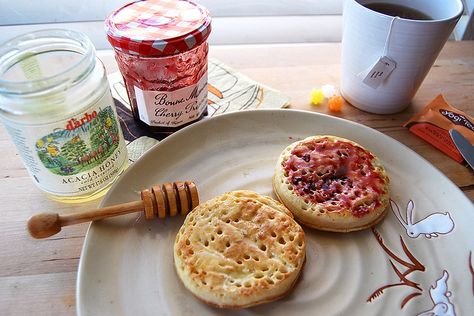 tea and crumpets Tea And Crumpets Aesthetic, British Breakfast, Tea And Crumpets, Butter Honey, Crumpets, Breakfast Tea, British Food, My Cup Of Tea, Fun Cup