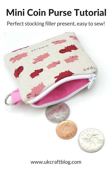 The size of the tab can also vary in length to your own requirements Sewed Bags, Tas Handmade, Sewing Totes, Diy Coin Purse, Mini Patchwork, Coin Purse Pattern, Selling Crafts, Coin Purse Tutorial, Coin Purse Keychain