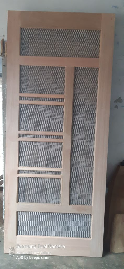 Single Jali Door Design, Door Design With Jali, Wood Jali Door Design, Jalli Door Designs Modern, Door Design Modern Sunmica, Jali Doors Design, Jaali Door Design Wooden Double, Jalli Doors Design, Jali Gate Design Wooden Modern