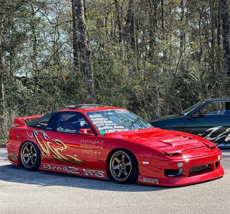 Japanese Drift Cars, Nissan 180sx, Slammed Cars, Vinyl Wrap Car, Jdm Wallpaper, Best Jdm Cars, Street Racing Cars, Nissan Silvia, Tuner Cars