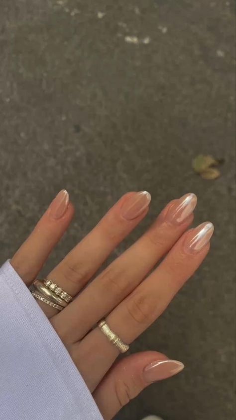 Kutek Disney, Unghie Sfumate, Manikur Kuku, Casual Nails, Pearl Nails, Nagel Inspo, Neutral Nails, Classy Nails, Minimalist Nails