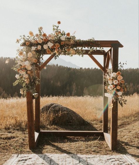 Wooden Wedding Arches, Outdoor Wedding Backdrops, Wedding Arbors, Floral Arch Wedding, Wedding Ceremony Arch, Wedding Arch Flowers, Wedding Arbour, Arch Flowers, Outdoor Fall Wedding