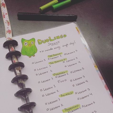 Duolingo Tracker, Language Bujo, Bilingual Humor, Anime Planner, Language Planner, Best Language Learning Apps, Bullet Journal Prompts, Learn Spanish Free, Language Journal