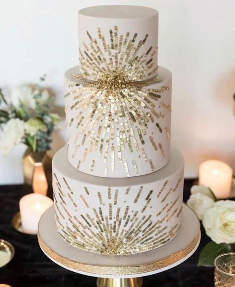 Sequin Cake, Sparkle Cake, Sunshine Cake, Art Deco Cake, Nye Wedding, Festival Bride, Amazing Wedding Cakes, Gatsby Wedding, Wedding Cake Inspiration