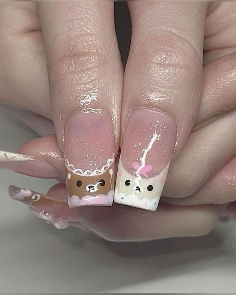 Gyaru Short Nails, Simple Basic Nails, Korilakkuma Nails, Cat Acrylic Nails, Domo Nails, Cutecore Nails, Rilakkuma Nails, Sanrio Nail Art, Sanrio Nails