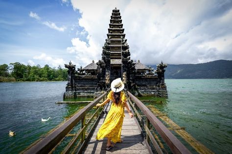 What To Do In Kintamani – Bali’s Volcano Village Floating Temple, Volcano Village, Kintamani Bali, Crop Field, Water Temple, Seasons Months, Foggy Mountains, Bali Travel Guide, Bali Island