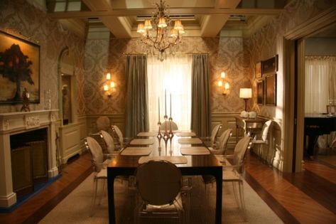 Blair Waldorf Bedroom, Gossip Girl Decor, Blair House, Nyc Penthouse, Ghost Chairs, Contemporary Dining Chairs, Buying A New Home, Nyc Apartment, Blair Waldorf