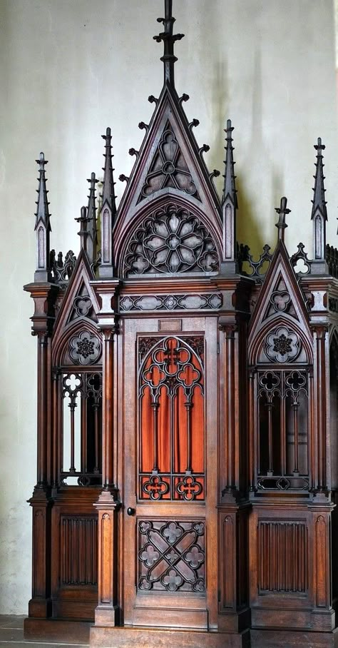 Gothic Revival Furniture, Goth Architecture, Gothic Ornament, Goth Design, Wood Carving Furniture, Gothic Pattern, Dark House, Gothic Furniture, Revival Architecture