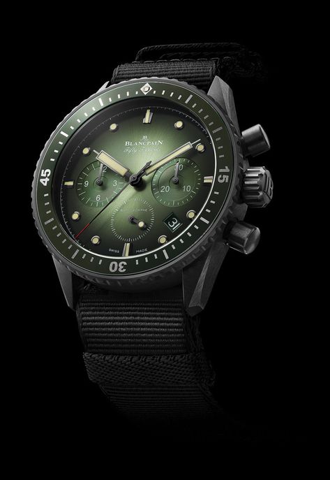 Showing at WatchTime Live 2020: Blancpain Fifty Fathoms Bathyscaphe Flyback Chronographe in Green | WatchTime - USA's No.1 Watch Magazine Blancpain Fifty Fathoms, Live Pictures, Fifty Fathoms, Divers Watch, Old Watches, Nato Strap, Modern Watches, Watch Winder, Watch Lover