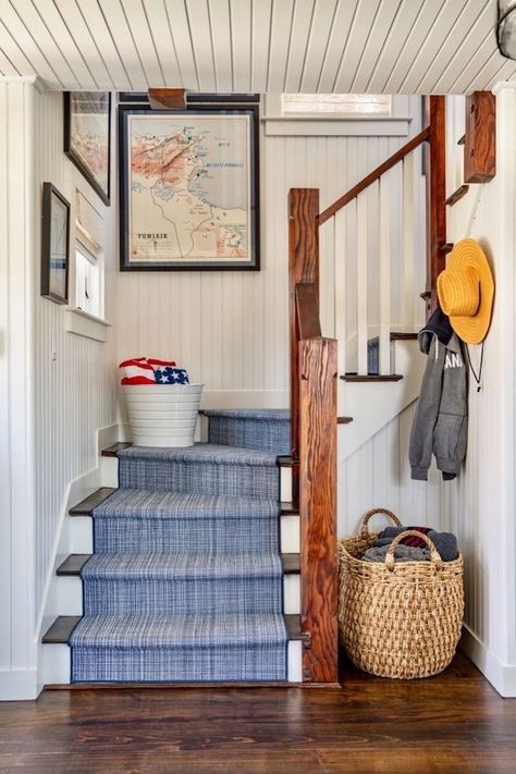 Beach House Stairs, Maine Cottage, America Decor, Cape House, Cap Ferret, Coastal Grandmother, New England Homes, Lake Cottage, Beach House Interior