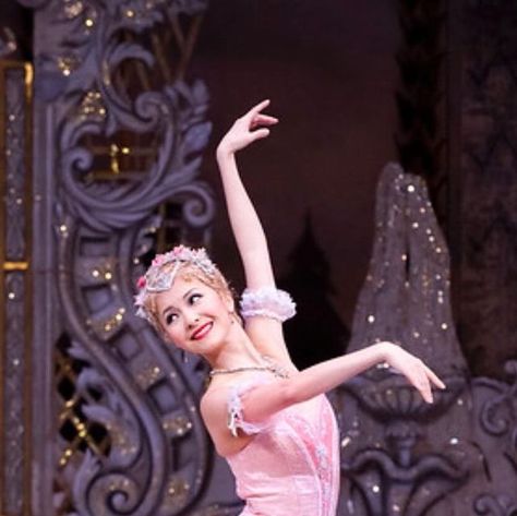 Pam Norris on Instagram: "A throwback for #fairyfriday with Yuhui Choe as the beautiful Rose Fairy, from Act Two of the Nutcracker by Sir Peter Wright. ⭐️🩰💫✨🧚‍♀️ 
Photo ©️& thanks to Tristram Kenton 🙏🏽

#rose #fairy #nutcracker #peterwright #pinktutu #sparkle #smile #onpointe #magical #festive #waltzoftheflowers #tchaikovsky #royalballet #dancer #performer #muchmissed #allthebest #repertoire #royaloperahouse #theatre #stage #classicalballet #dancephotography" Yuhui Choe, Peter Wright, Rose Fairy, Theatre Stage, Classical Ballet, Royal Ballet, Pink Tutu, The Nutcracker, Dance Photography