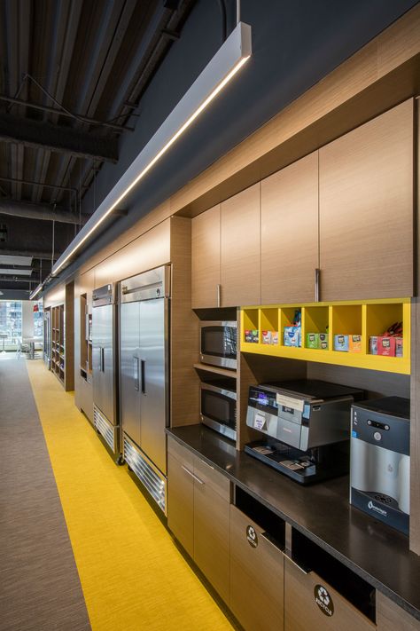 Commercial Office Kitchen Design, Office Pantry Interior Design, Corporate Kitchen, Office Kitchenette, Office Coffee Station, Office Coffee Bar, Pantry Interior, Office Canteen, Office Break Room