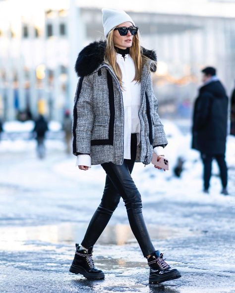 Olivia Palermo Jeans, Olivia Palermo Style Winter, Olivia Palermo Winter, Ivy Park Clothing, Olivia Palermo Street Style, Olivia Palermo Outfit, Estilo Olivia Palermo, Nyc Winter, Olivia Palermo Lookbook