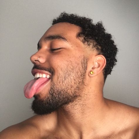 Black guy with cool hair and his tongue out. Lips, Male Tongue, Meme Gif, Cool Hair, Black Men Hairstyles, Today Pictures, Mens Hairstyles, Cool Hairstyles, Gif