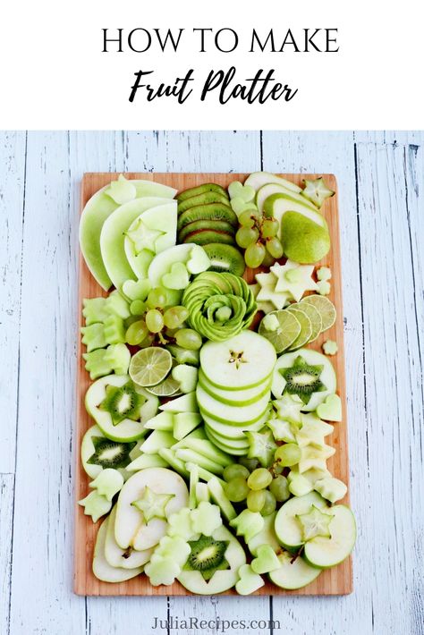 Are you hosting and event or are you invited to a potluck or simply want to impress your kids with playful fruit platter?  In this post you will find an inspiration how to make a fruit platter in beautiful green color. Fruit Platter For Kids, Green Food Party, Fruit Boards, Fruit Platters, Green Snacks, St Patrick Day Treats, Charcuterie Inspiration, Saint Patties, Veggie Tray