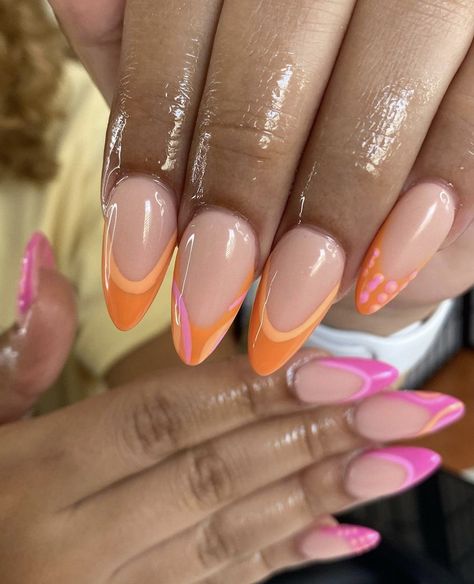 70s Nail Designs, Makeup Nails Art, Retro Nails, Different Nail Designs, Retro 70s, Cute Nail Art, Wedding Nails, Nail Trends, Cute Acrylic Nails