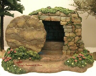 Lent Decorations For Church, Easter Tomb, Resurrection Garden, Jesus Tomb, Easter Play, Church Christmas Decorations, Church Altar Decorations, Empty Tomb, 달력 디자인