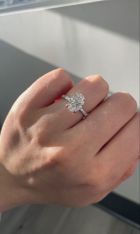 White Gold Pave Engagement Ring, Oval Diamond Ring White Gold, White Silver Engagement Rings, Oval Ring With Pave Band, Tiffany And Co Engagement Rings Oval, Oval Engagement Ring Prongs, Tiffany Engagement Ring Oval, Oval Brilliant Engagement Ring, Oval Ring Pave Band