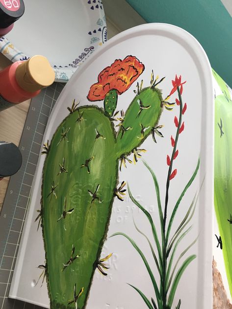 Mailbox cactus Mailbox Painting, Painted Mailbox, Painted Mailboxes, Arizona Art, Mailbox Ideas, Mailbox Decor, Desert Painting, Exterior Doors, Mailbox