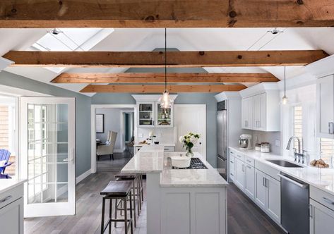 2 tier island Washroom Design, Eclectic Kitchen, Ideas Para Organizar, Indoor Fireplace, Kitchen Inspiration Design, Wooden Beams, Wooden Stools, Luxury Vinyl Flooring, Wood Beams