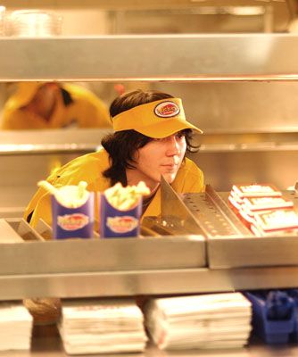 Fast food nation, Paul Dano. Food Product Design, Fast Food Nation, Fast Food Workers, Pauly D, Fast Food Items, Food Chains, Paul Dano, My First Love, I Love Cinema