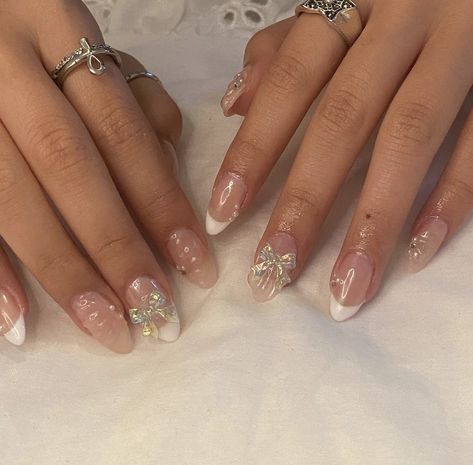 Saranghae Nails, Korean Nail Art Aesthetic 2024, Nail Designs For Graduation, Korean Nail Designs, Korean Nail, Korean Nails, Colorful Nail, Pretty Gel Nails, Colorful Nail Designs