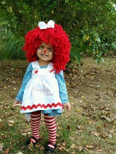 15 Super Adorable Toddler Girl Halloween Costumes You'll Love | Of Life & Toddlers Meme Costume, Halloween Costume Toddler Girl, Girl Halloween Costumes, Toddler Girl Halloween, Halloween Pins, Couples Halloween, Toddler Halloween Costumes