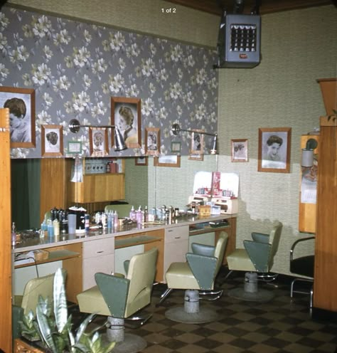 90s Hair Salon Aesthetic, 1980s Hair Salon, Mid Century Hair Salon, Vintage Beauty Salon Aesthetic, Vintage Hair Salon Aesthetic, Vintage Hair Salon Decor, 80s Hair Salon, Hairstylist Station Ideas, 70s Salon